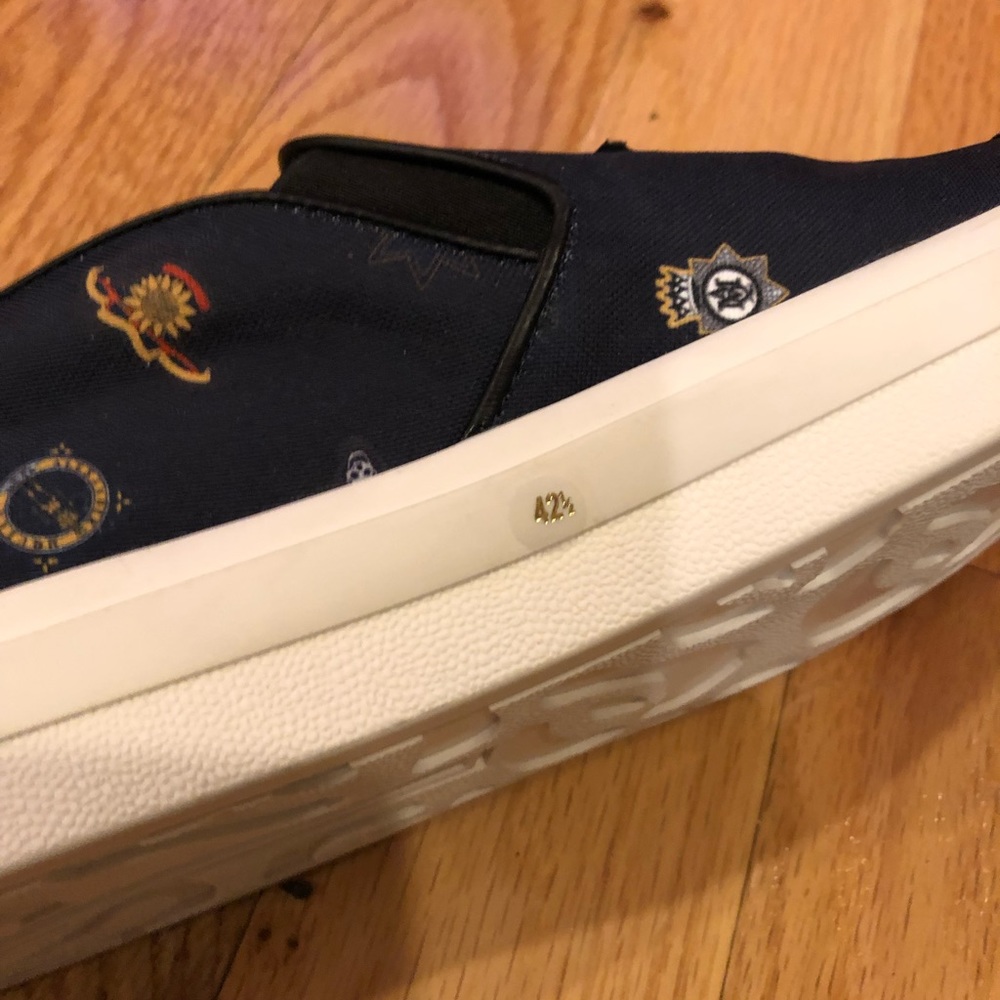 Authentic Alexandre Mcqueen Sneaker - image 4